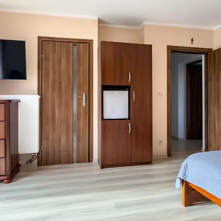 Bed and Breakfast Salem 4*